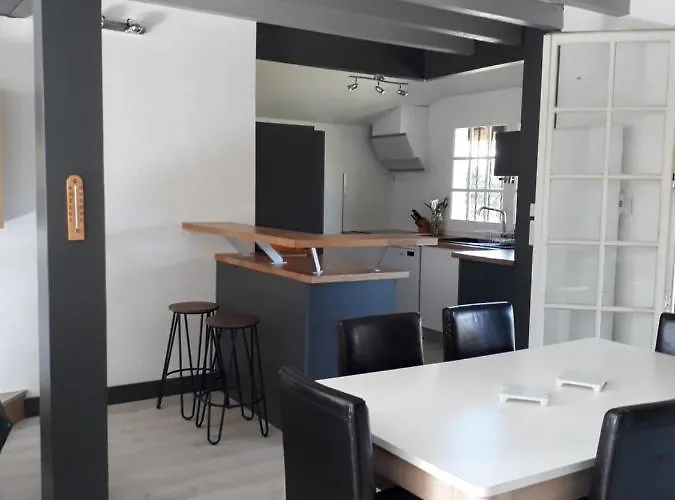 Dom wakacyjny Les 3 Meninos *