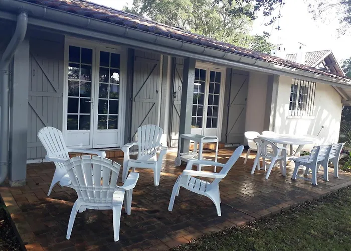 Dom wakacyjny Les 3 Meninos